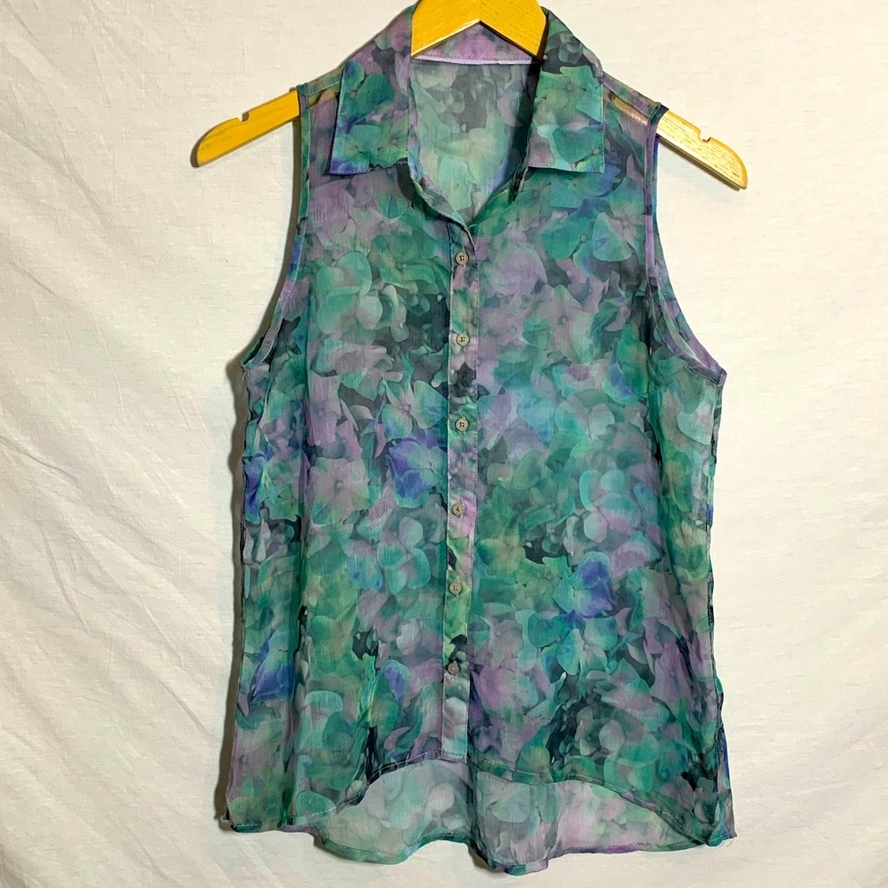 Aeropostale | Sheer Button Down Sleeveless Blouse